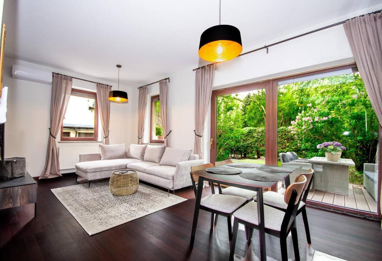 Inpoint 2-Bedrooms Apartment With Private Garden And Free Parking Cracovie Extérieur photo