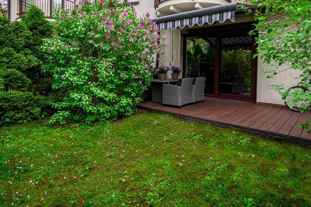 Inpoint 2-Bedrooms Apartment With Private Garden And Free Parking Cracovie Extérieur photo